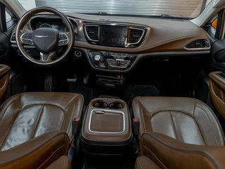 Chrysler Pacifica  2017 à St-Jérôme, Québec - 11 - w320h240px