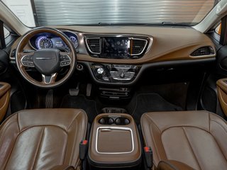 Chrysler Pacifica  2017 à St-Jérôme, Québec - 12 - w320h240px