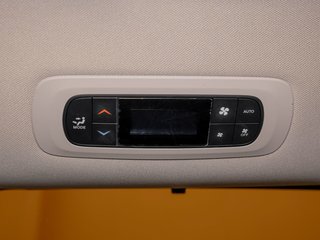 Chrysler Pacifica  2022 à St-Jérôme, Québec - 29 - w320h240px