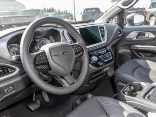 Chrysler Pacifica  2023 à St-Jérôme, Québec - 11 - w320h240px