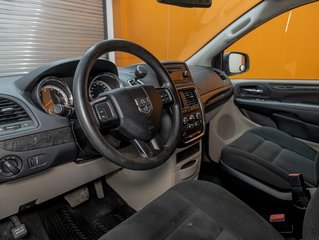 2018 Dodge Grand Caravan in St-Jérôme, Quebec - 2 - w320h240px