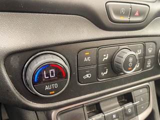 GMC Terrain  2022 à St-Jérôme, Québec - 18 - w320h240px