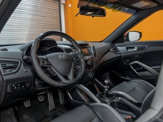 2016 Hyundai Veloster in St-Jérôme, Quebec - 2 - w320h240px