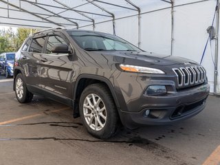 2015 Jeep Cherokee in St-Jérôme, Quebec - 9 - w320h240px