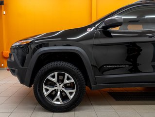 2017 Jeep Cherokee in St-Jérôme, Quebec - 35 - w320h240px