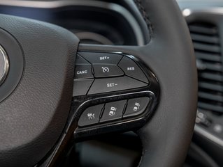 2023 Jeep Cherokee in St-Jérôme, Quebec - 15 - w320h240px