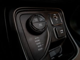 Jeep Compass  2018 à St-Jérôme, Québec - 24 - w320h240px