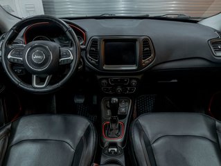 Jeep Compass  2018 à St-Jérôme, Québec - 12 - w320h240px