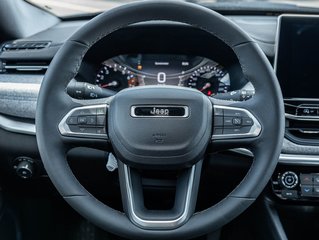 2024 Jeep Compass in St-Jérôme, Quebec - 12 - w320h240px