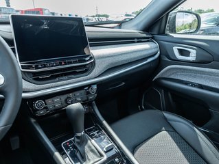 Jeep Compass  2024 à St-Jérôme, Québec - 16 - w320h240px