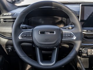 2024 Jeep Compass in St-Jérôme, Quebec - 13 - w320h240px