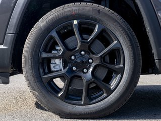 2024 Jeep Compass in St-Jérôme, Quebec - 38 - w320h240px