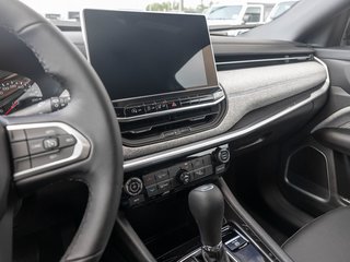 Jeep Compass  2024 à St-Jérôme, Québec - 16 - w320h240px