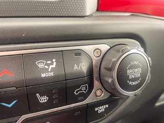 2021 Jeep Gladiator in St-Jérôme, Quebec - 14 - w320h240px