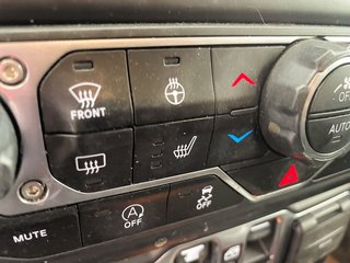 Jeep Gladiator  2023 à St-Jérôme, Québec - 13 - w320h240px