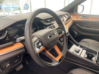 Jeep Grand Cherokee 4xe  2022 à St-Jérôme, Québec - 5 - w320h240px