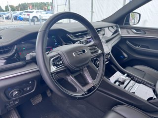 2023 Jeep Grand Cherokee 4xe in St-Jérôme, Quebec - 5 - w320h240px