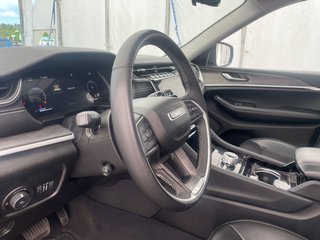 2023 Jeep Grand Cherokee L in St-Jérôme, Quebec - 5 - w320h240px