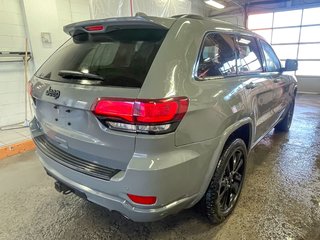 2020 Jeep Grand Cherokee in St-Jérôme, Quebec - 10 - w320h240px