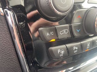 Jeep Grand Cherokee  2020 à St-Jérôme, Québec - 17 - w320h240px