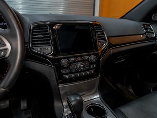 2021 Jeep Grand Cherokee in St-Jérôme, Quebec - 17 - w320h240px