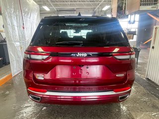 2022 Jeep Grand Cherokee in St-Jérôme, Quebec - 9 - w320h240px