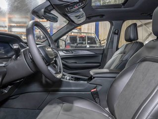 2023 Jeep Grand Cherokee in St-Jérôme, Quebec - 11 - w320h240px