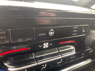 Jeep Grand Cherokee  2023 à St-Jérôme, Québec - 14 - w320h240px