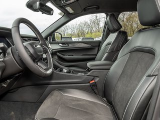 2024 Jeep Grand Cherokee in St-Jérôme, Quebec - 10 - w320h240px