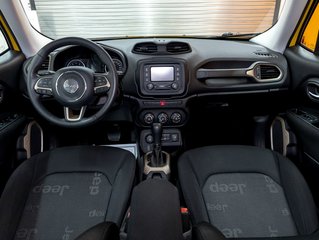 Jeep Renegade  2015 à St-Jérôme, Québec - 11 - w320h240px