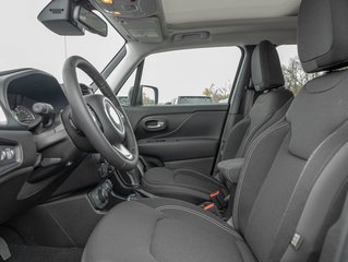 2023 Jeep Renegade in St-Jérôme, Quebec - 11 - w320h240px