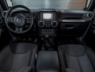 Jeep Wrangler Unlimited  2014 à St-Jérôme, Québec - 11 - w320h240px