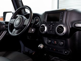 Jeep Wrangler Unlimited  2014 à St-Jérôme, Québec - 22 - w320h240px