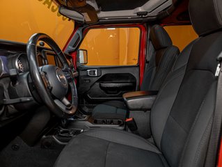 2020 Jeep Wrangler Unlimited in St-Jérôme, Quebec - 10 - w320h240px