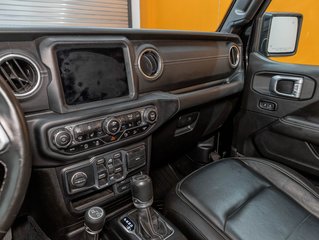 2020 Jeep Wrangler Unlimited in St-Jérôme, Quebec - 23 - w320h240px