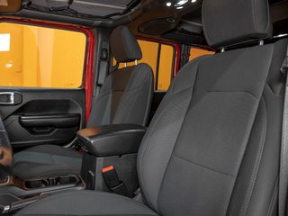 2021 Jeep Wrangler in St-Jérôme, Quebec - 10 - w320h240px