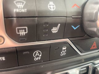 2022 Jeep Wrangler in St-Jérôme, Quebec - 13 - w320h240px