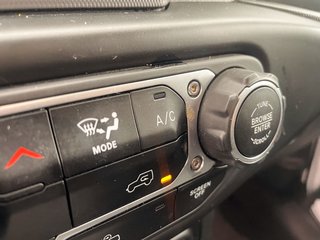 2023 Jeep Wrangler in St-Jérôme, Quebec - 13 - w320h240px