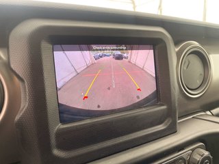 2023 Jeep Wrangler in St-Jérôme, Quebec - 12 - w320h240px