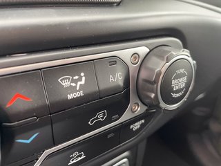 2023 Jeep Wrangler in St-Jérôme, Quebec - 13 - w320h240px