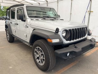2024 Jeep Wrangler in St-Jérôme, Quebec - 9 - w320h240px