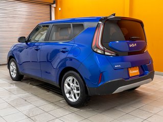 2023 Kia Soul in St-Jérôme, Quebec - 5 - w320h240px