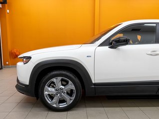 2023 Mazda MX-30 EV in St-Jérôme, Quebec - 36 - w320h240px