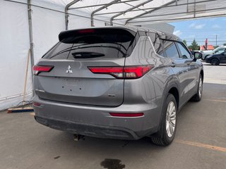 2024 Mitsubishi Outlander in St-Jérôme, Quebec - 8 - w320h240px