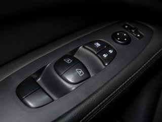 2020 Nissan Pathfinder in St-Jérôme, Quebec - 25 - w320h240px