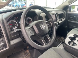 2021 Ram 1500 Classic in St-Jérôme, Quebec - 3 - w320h240px