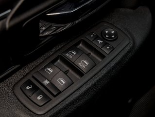 2022 Ram 1500 Classic in St-Jérôme, Quebec - 22 - w320h240px