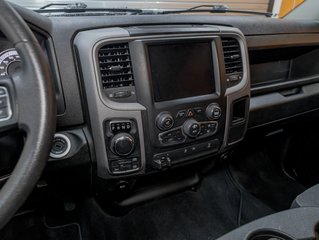 Ram 1500 Classic  2022 à St-Jérôme, Québec - 18 - w320h240px