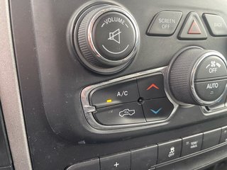 2022 Ram 1500 Classic in St-Jérôme, Quebec - 14 - w320h240px