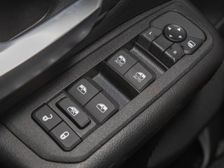2025 Ram 1500 in St-Jérôme, Quebec - 22 - w320h240px